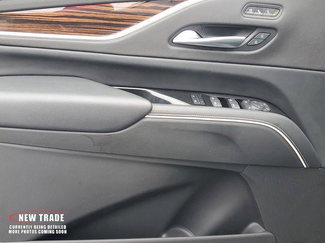 2023 Cadillac Escalade ESV Premium Luxury