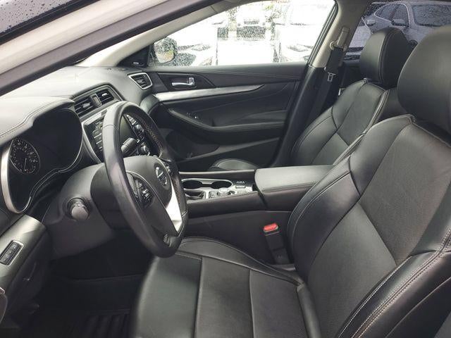 2019 Nissan Maxima S