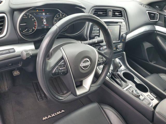 2023 Nissan Maxima SL