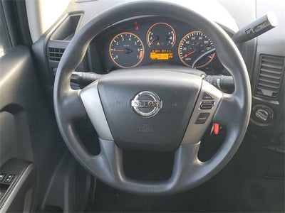 2015 Nissan Titan SV