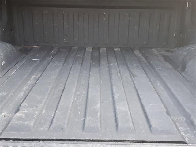 2015 Nissan Titan SV