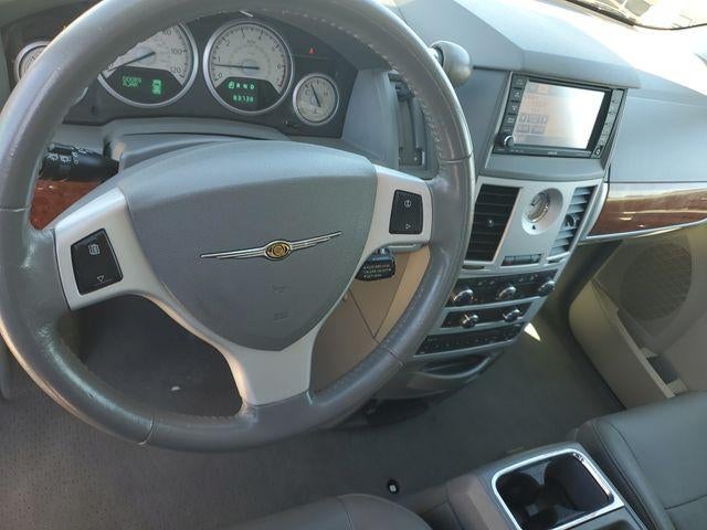 2008 Chrysler Town & Country Touring