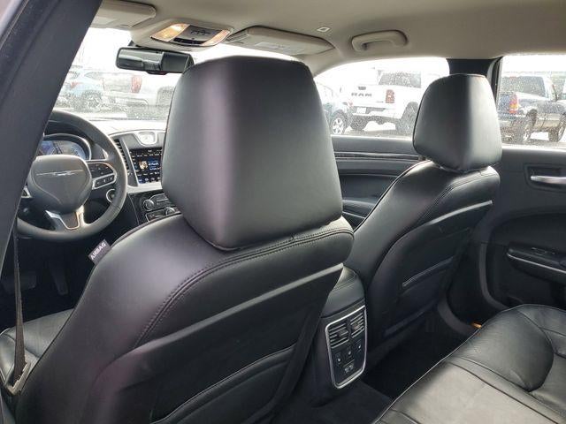 2023 Chrysler 300 Touring L AWD