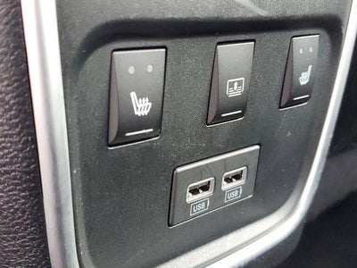 2023 Chrysler 300 Touring L AWD