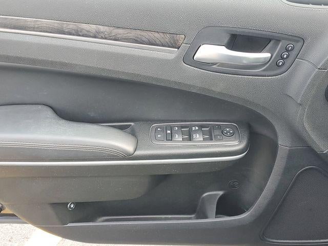 2023 Chrysler 300 Touring L AWD