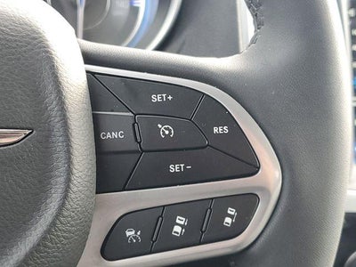 2023 Chrysler 300 Touring L AWD