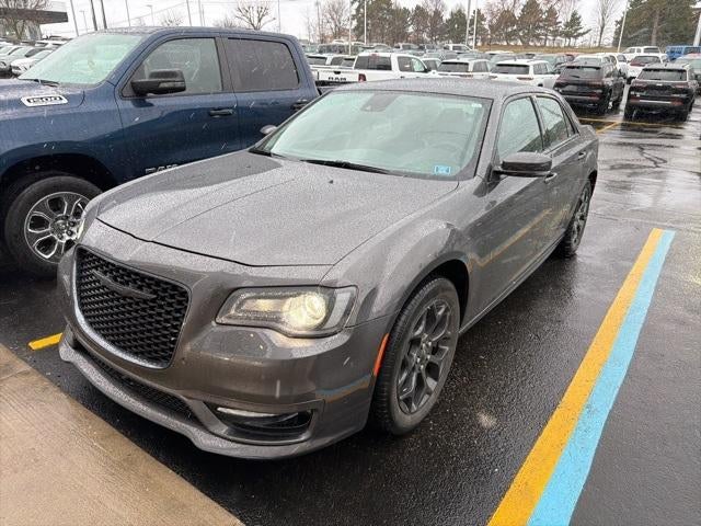 2023 Chrysler 300 Touring L AWD