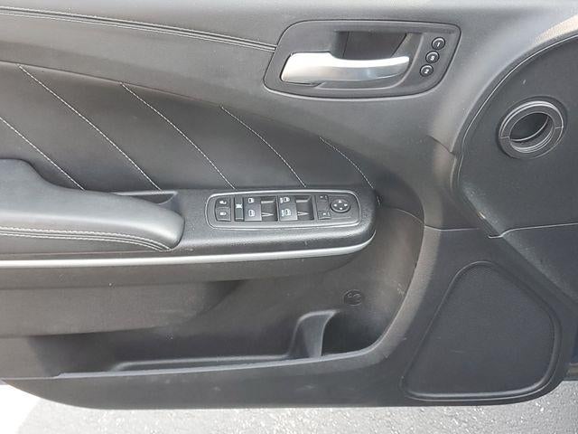 2021 Dodge Charger SXT RWD