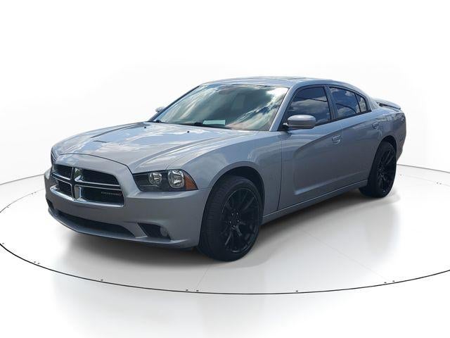 Used 2013 Dodge Charger SXT with VIN 2C3CDXJG2DH712134 for sale in Grand Blanc, MI
