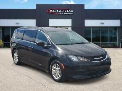2021 Chrysler Voyager LXI