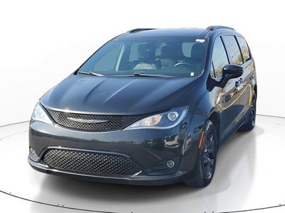 2019 Chrysler Pacifica Touring L Plus