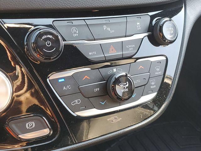 2019 Chrysler Pacifica Touring L Plus