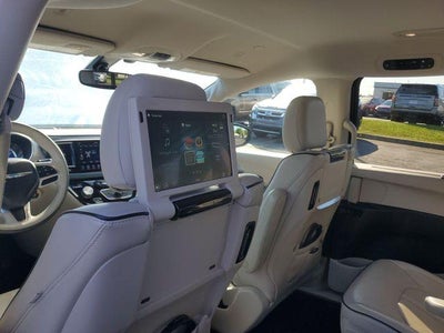 2020 Chrysler Pacifica Hybrid Limited
