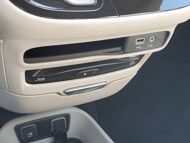 2020 Chrysler Pacifica Hybrid Limited