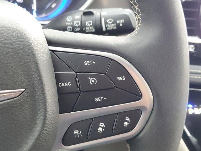 2022 Chrysler Pacifica Touring L AWD