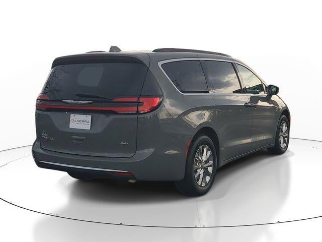 2022 Chrysler Pacifica Touring L AWD