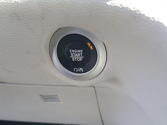 2024 Chrysler Pacifica Touring L - Photo 25