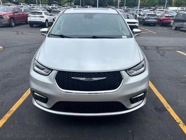 2022 Chrysler Pacifica Limited AWD