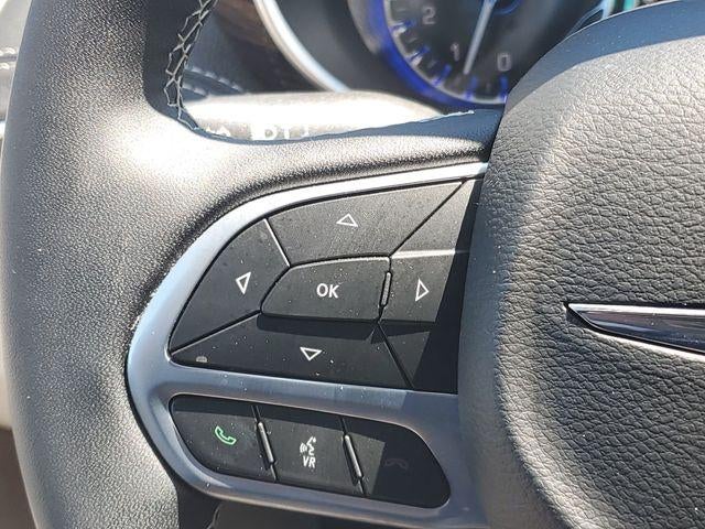 2024 Chrysler Pacifica Limited AWD