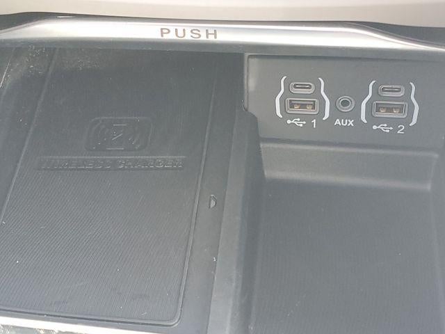 2024 Chrysler Pacifica Limited AWD