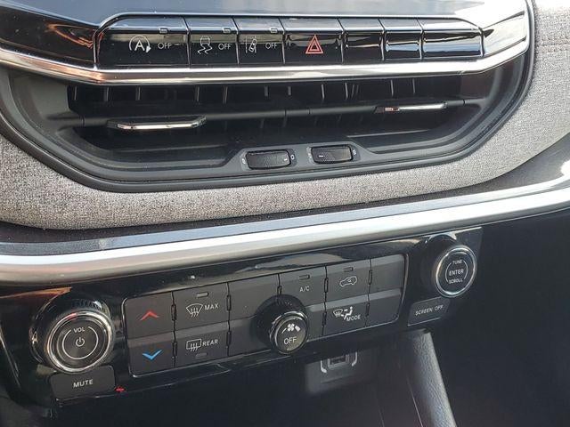 2022 Jeep Compass Latitude Lux 4x4