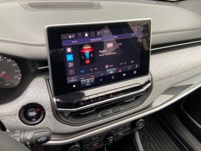 2023 Jeep Compass Latitude Lux