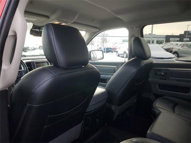 2017 RAM 1500 Big Horn Crew Cab 4x4 5'7" Box