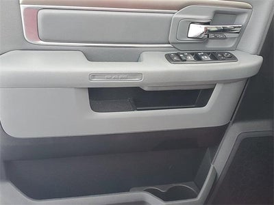 2017 RAM 1500 Big Horn Crew Cab 4x4 5'7" Box