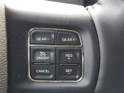 2017 RAM 1500 Big Horn Crew Cab 4x4 5'7" Box