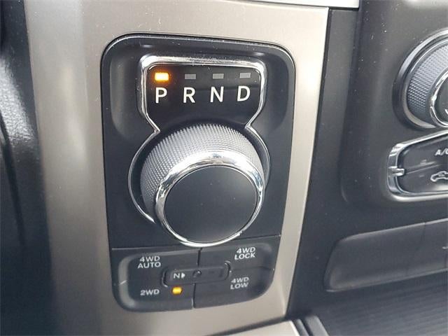 2017 RAM 1500 Big Horn Crew Cab 4x4 5'7" Box