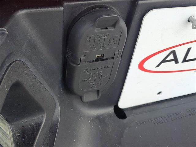 2017 RAM 1500 Big Horn Crew Cab 4x4 5'7" Box