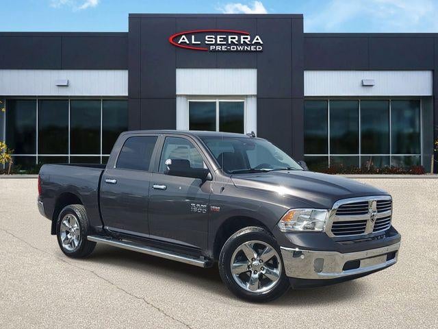 2017 RAM 1500 Big Horn 4x4 Crew Cab 5'7's photo