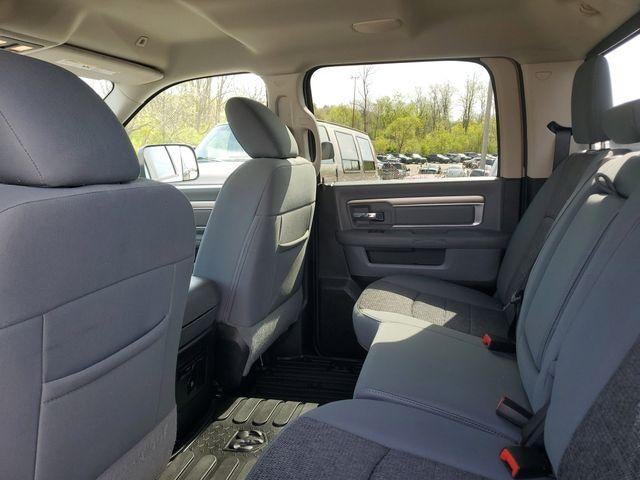 2017 RAM 1500 Big Horn Crew Cab 4x4 5'7" Box