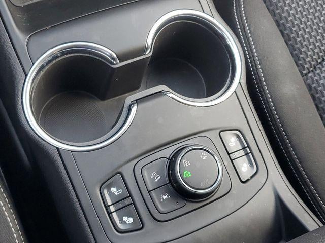 2024 GMC Terrain SLE - Photo 28
