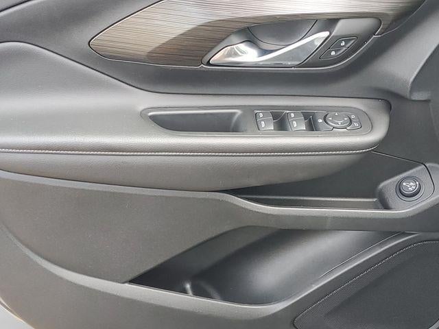 2023 GMC Terrain SLE - Photo 16