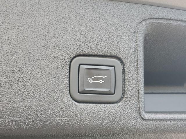 2023 GMC Terrain SLE - Photo 9