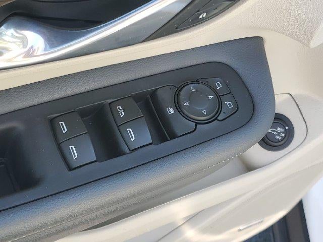 2024 GMC Terrain Denali - Photo 17