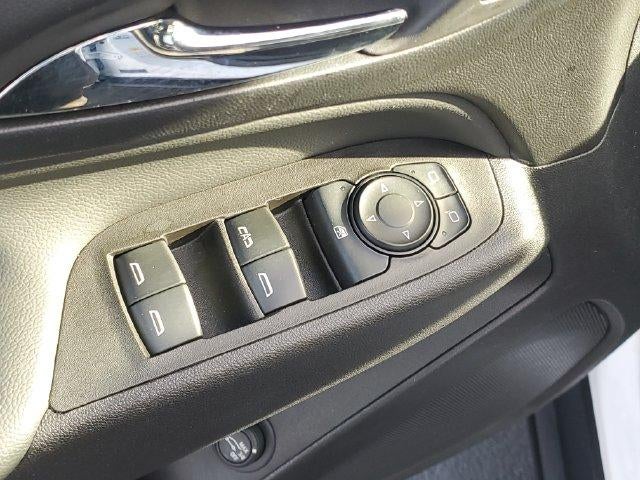 2024 Chevrolet Equinox LT - Photo 16