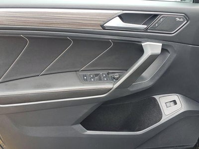 2022 Volkswagen Tiguan 2.0T SEL R-Line