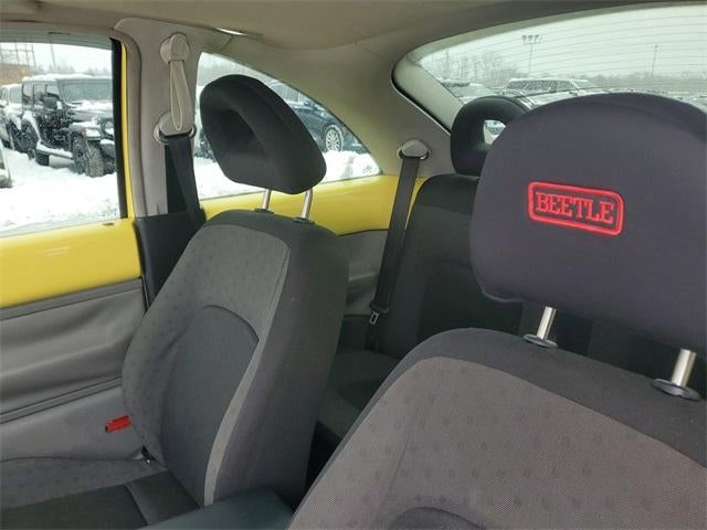 2001 Volkswagen New Beetle GLS