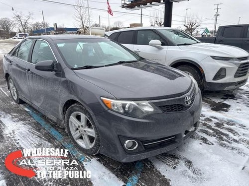 2014 Toyota Camry SE