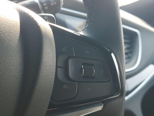 2022 Buick Enclave Essence - Photo 25