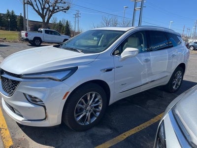 2022 Buick Enclave Avenir