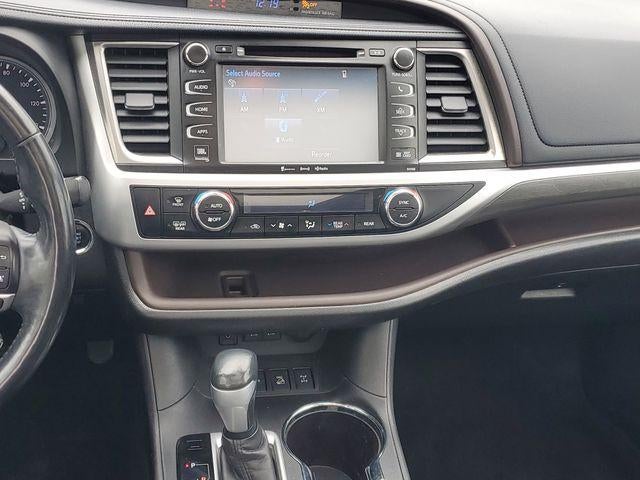 2017 Toyota Highlander Limited