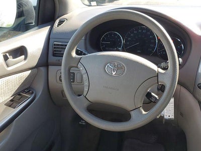 2006 Toyota Sienna CE