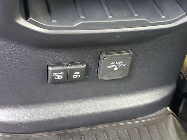 2026 Toyota Tundra Limited CrewMax 5.5' Bed