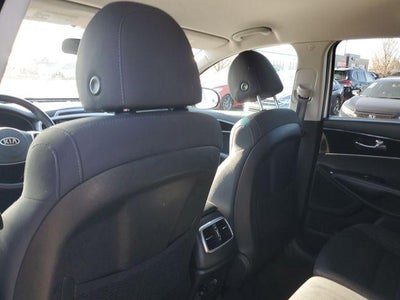 2020 Kia Sorento S V6