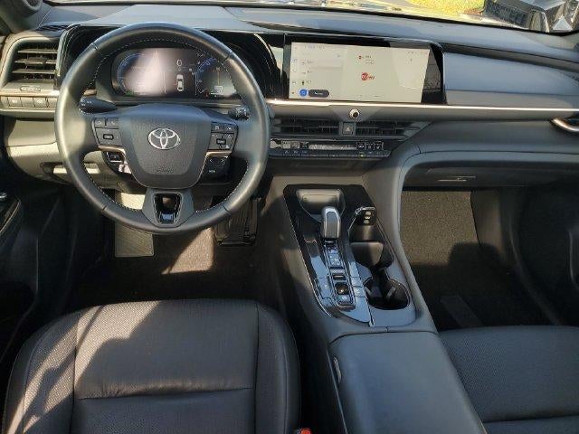 2024 Toyota Crown Limited - Photo 12