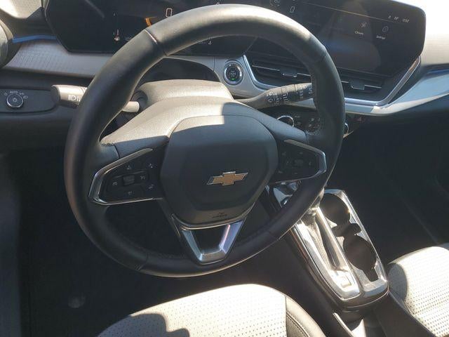 2025 Chevrolet Trax LT - Photo 17