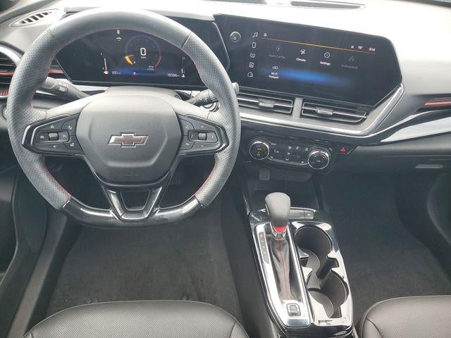 2025 Chevrolet Trax RS - Photo 11